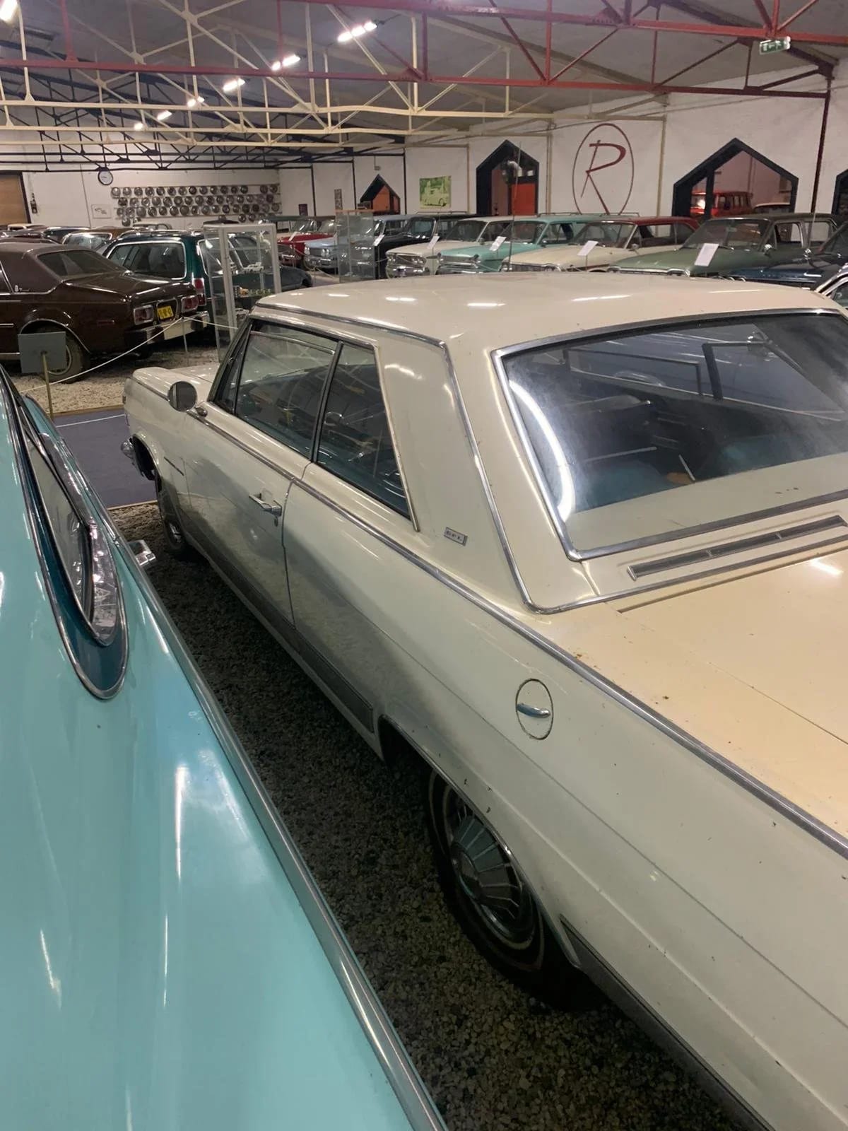 AMC Ambassador 1966 Wit - foto 5