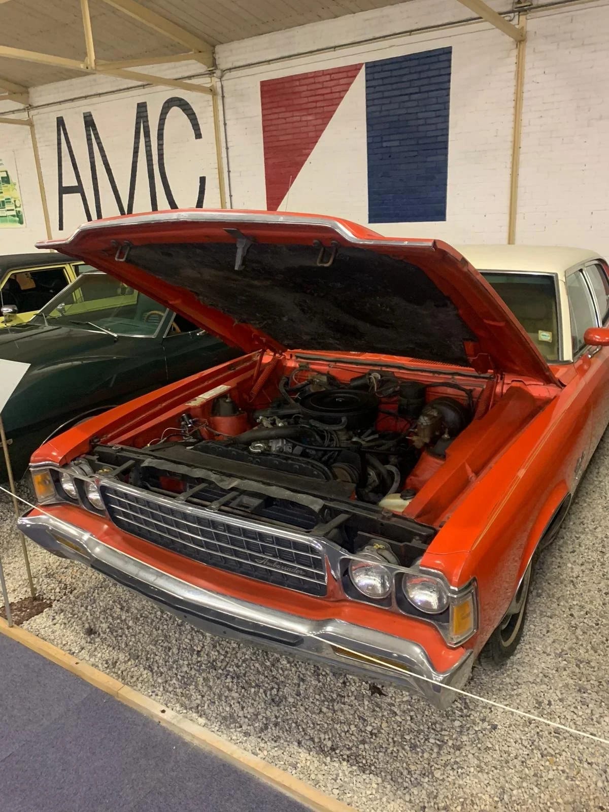 AMC Ambassador 1973 Sedan - foto 2