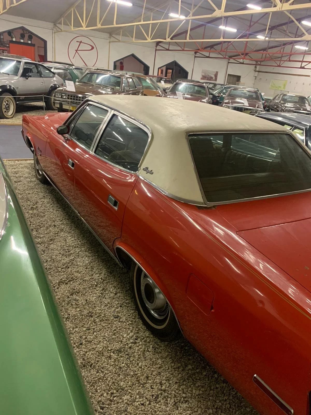 AMC Ambassador 1973 Sedan - foto 4